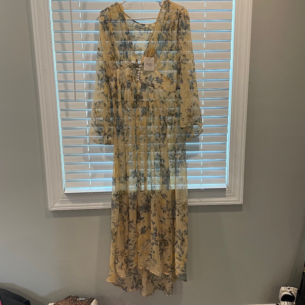 NWT Kori America Sheer Floral Kimono